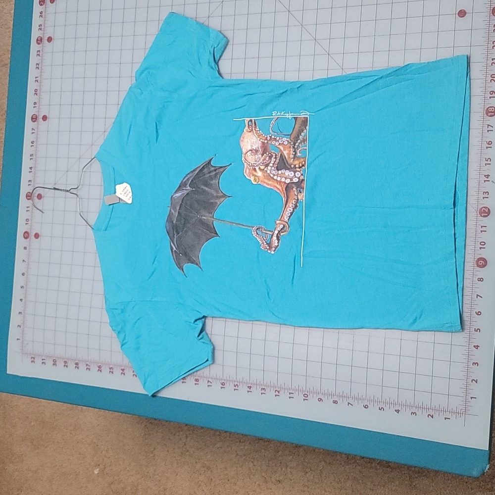 Crew-Neck Graphic Tee "Making a go of it" by rk3handcrafted